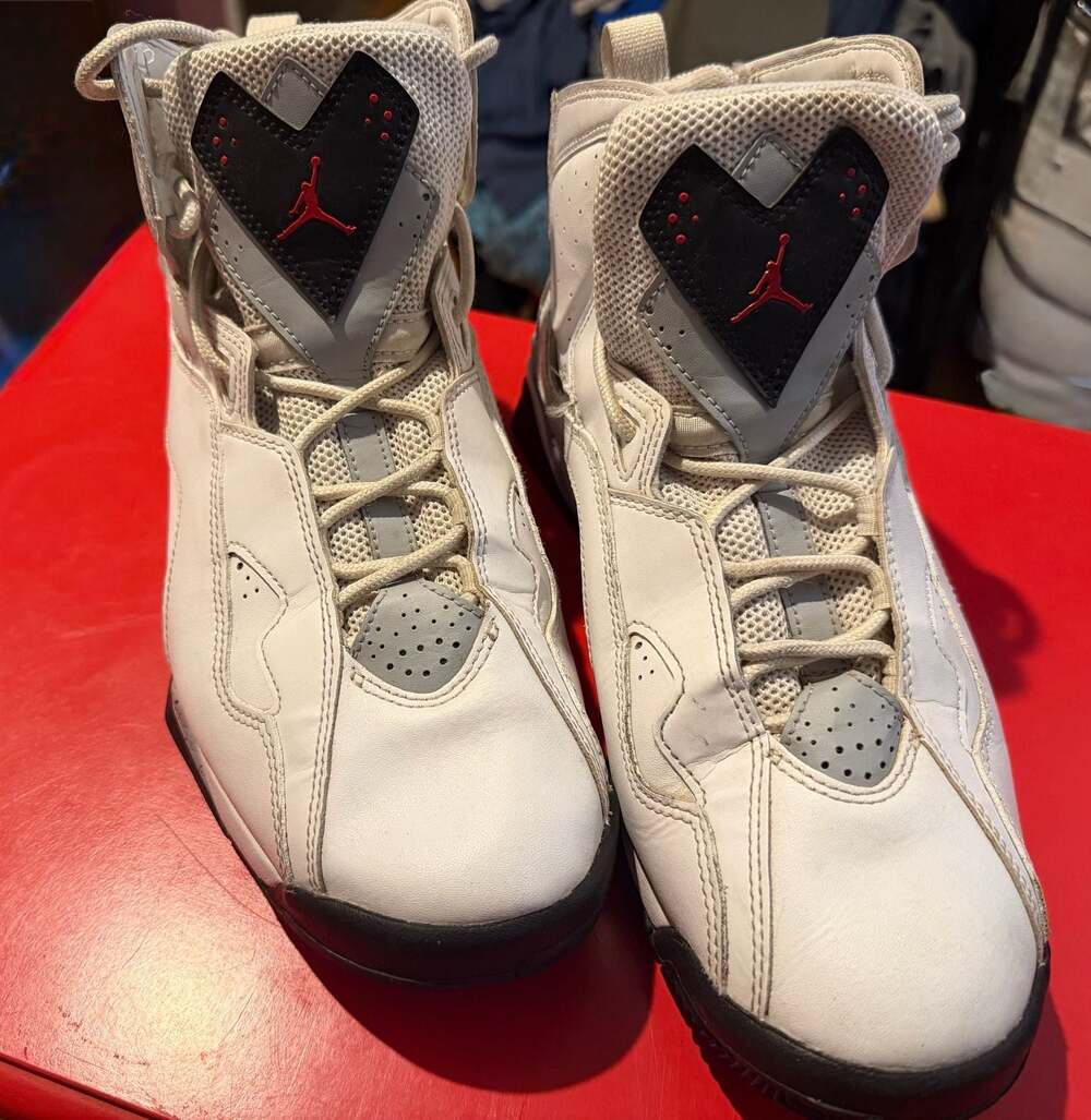 Nike Air Jordan True Flight White/Black-Varsity Red Size 9
